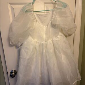 Stylish White Puff Sleeve Dress